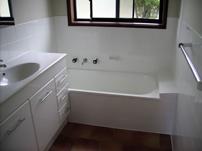 bathroom respray after